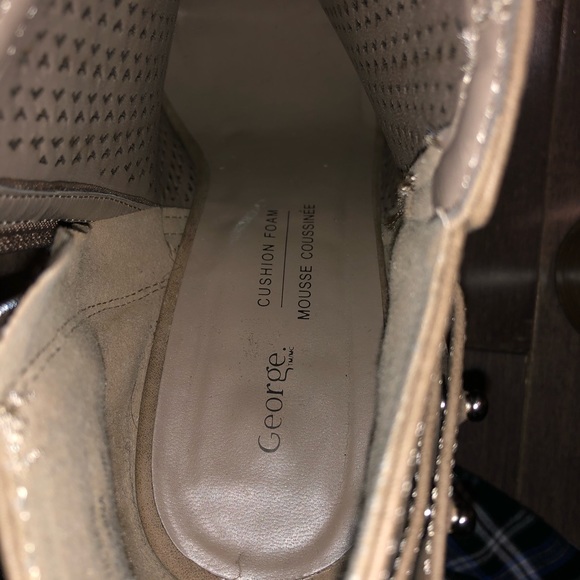 ❌ Brown Booties - Picture 6 of 8